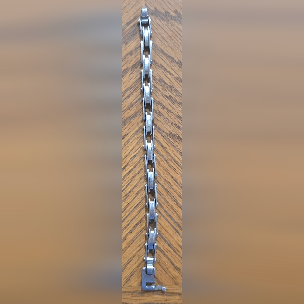 Polished Stainless Steel Linked Bracelet